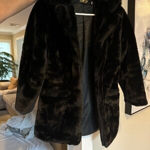 Women faux fur coat